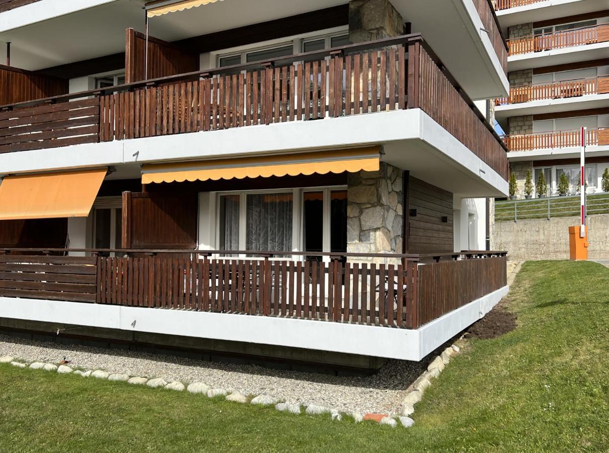 Bel Appartement 3 Pieces Au Pied Des Pistes De Ski Crans-Montana Exterior photo